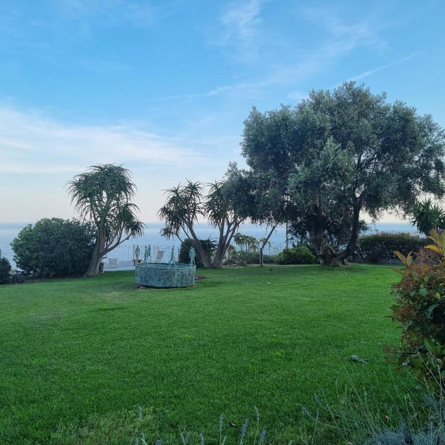 Agriturismo La Tuffatrice Imperia Exteriér fotografie